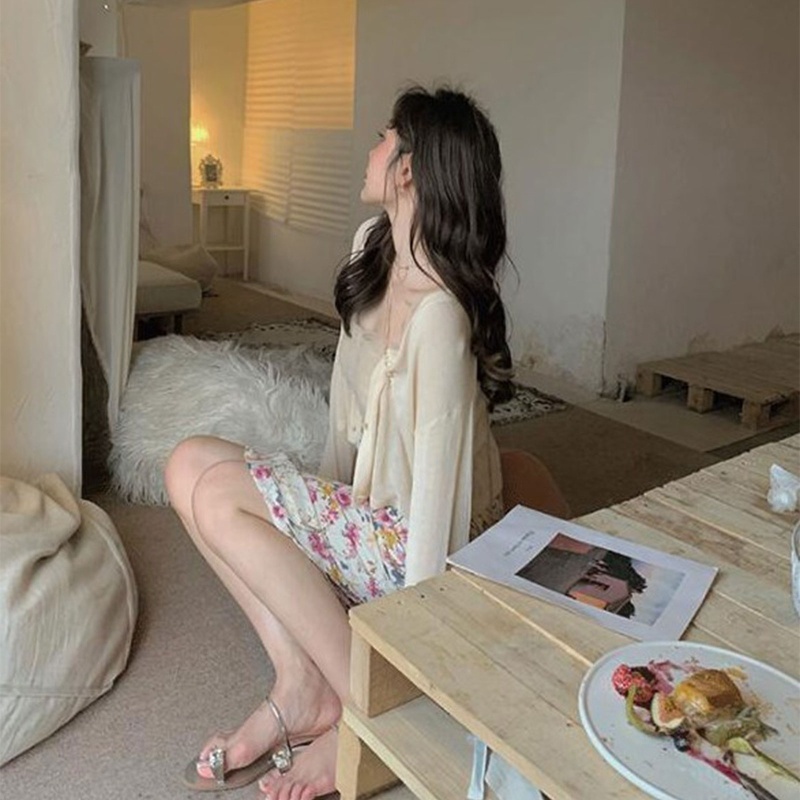 Áo Khoác Cardigan Dệt Kim Tay Dài Cổ Chữ V Cài Nút Màu Trơn Nhẹ Nhàng Thời Trang Mùa Hè Cho Nữ