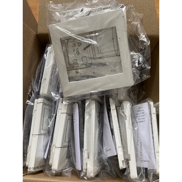 Công tắc máy nước nóng WGML2D1N