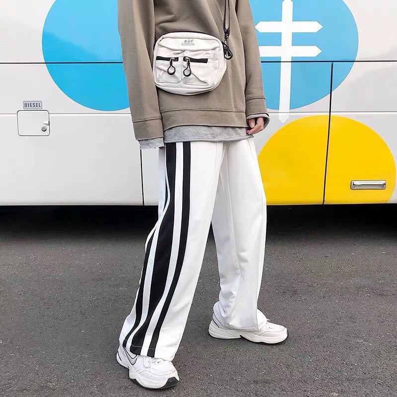 Quần Vải Kẻ 3 Sọc Ống Rộng Dáng Thể Thao Cho Nam Nữ Unisex | BigBuy360 - bigbuy360.vn