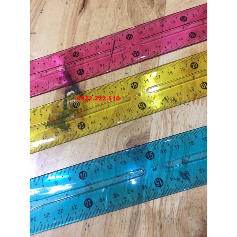 THƯỚC DẺO 30 CM TRONG