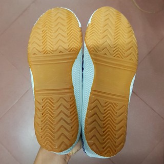 Giày thể thao bata Thượng Đình