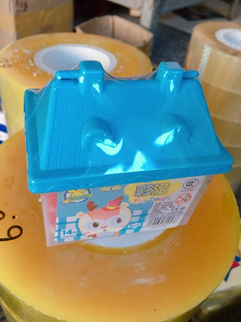Sét đất nặn chục hộp 79k