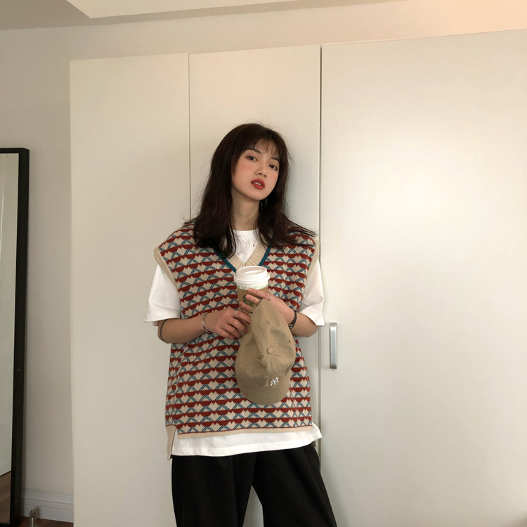 Áo Sát Nách Xiaozhainv Dệt Kim Cổ Chữ V Họa Tiết Kẻ Sọc Phong Cách Retro Hàn Quốc Dễ Phối Đồ Dành Cho Học Sinh | BigBuy360 - bigbuy360.vn