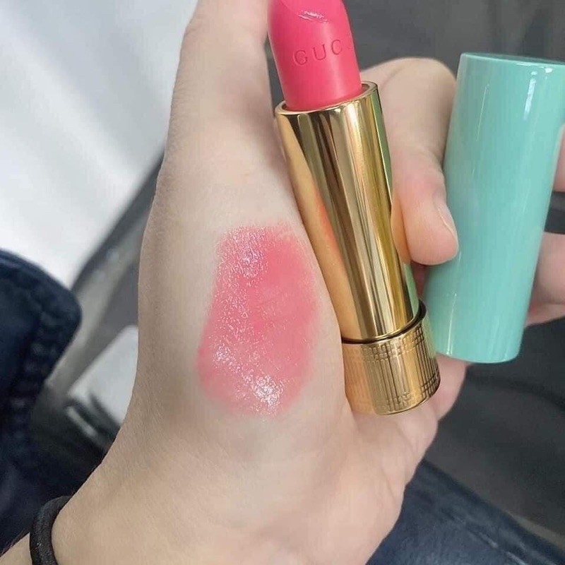 Son dưỡng gucci 02