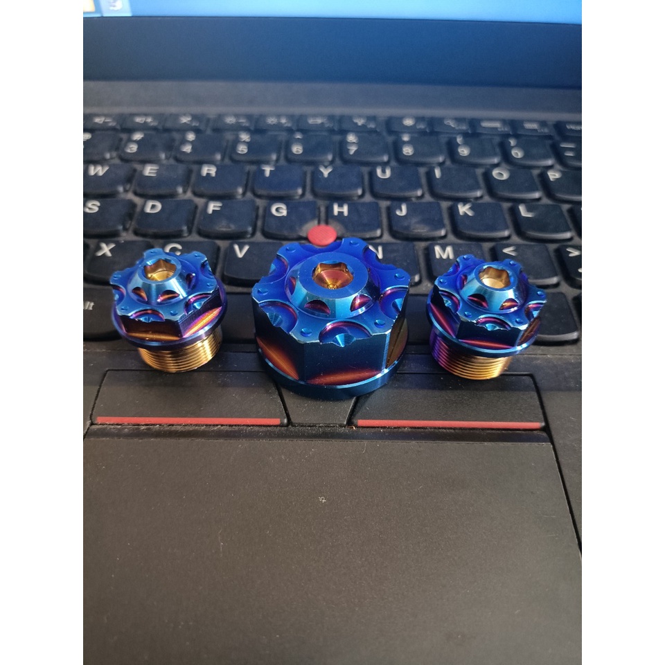 Ốc chảng ba Raider fi, Sonic titan