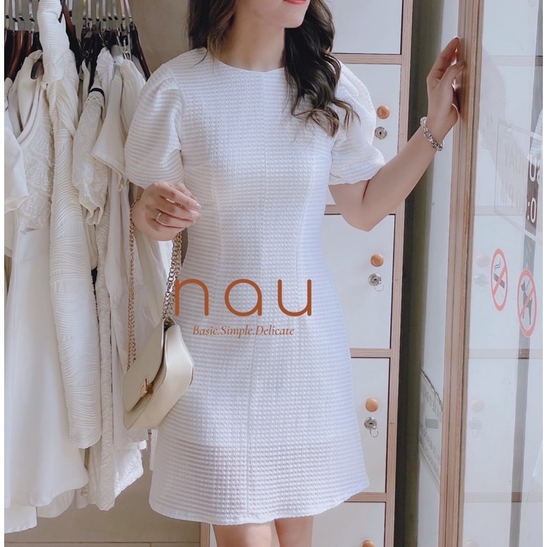 Đầm tay phồng dáng mini basic