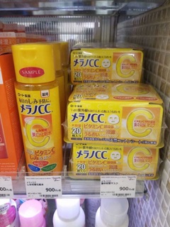 NƯỚC HOA HỒNG CC MELANO