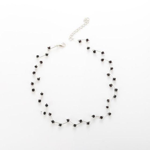 Vòng cổ chocker đá đen sang chảnh