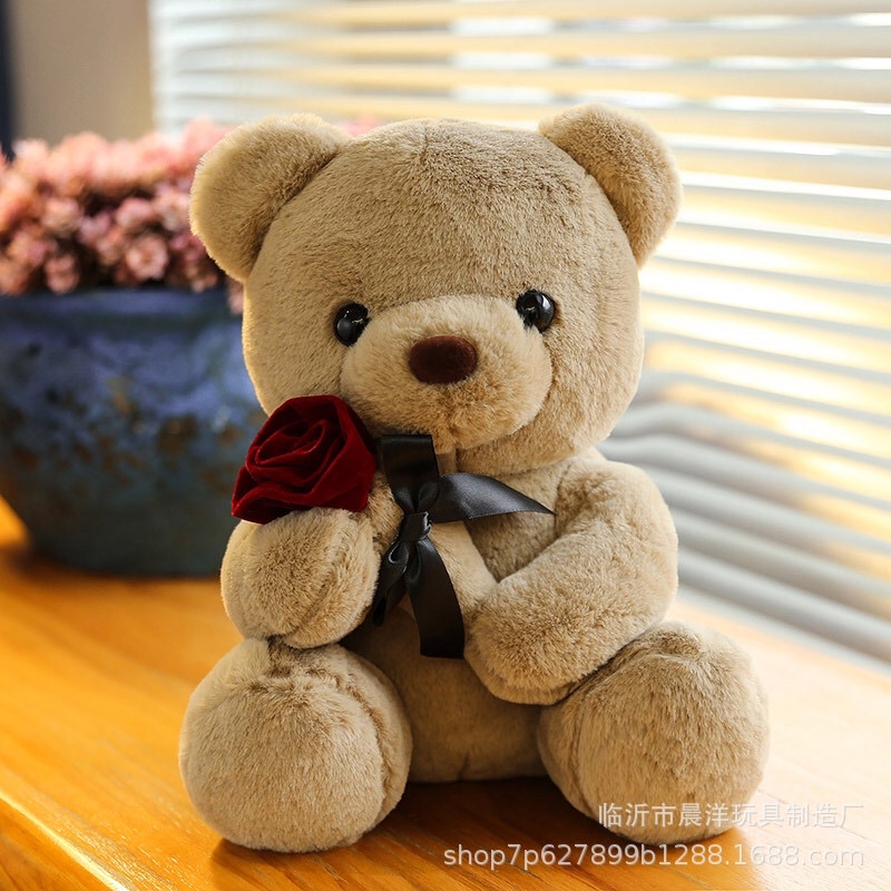 Gấu Bông Teddy Ngồi Ôm Hoa, Teddy Cầm Hoa, Lông siêu mềm mịn mướt. Xưởng sỉ Gấu Bông mua lẻ giá sỉ