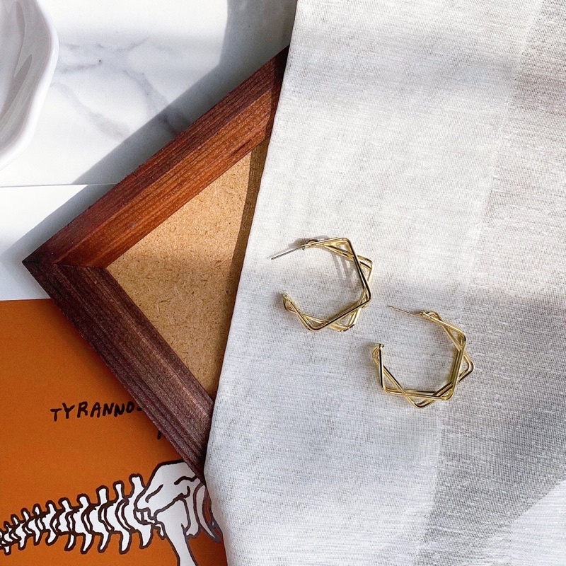 Bông_tai_nữ_sang_trọng