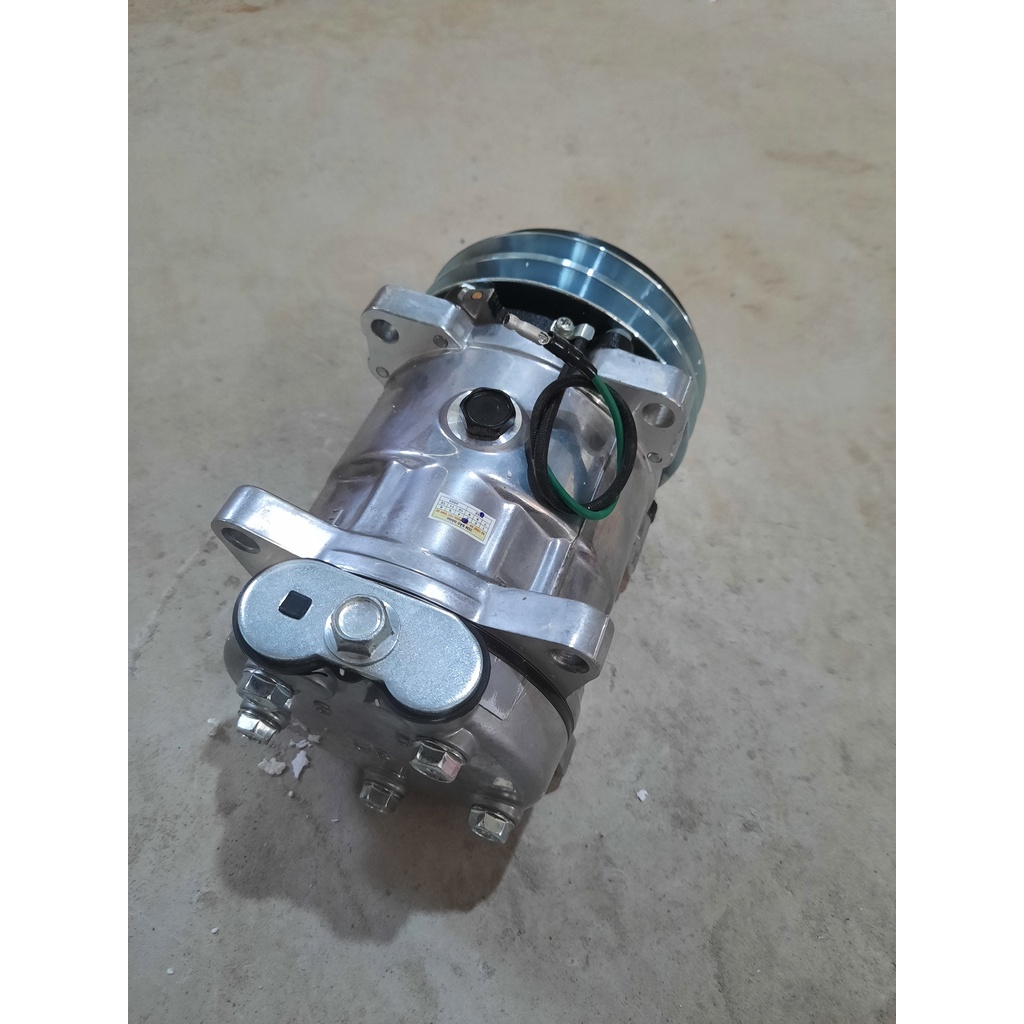 Lốc điều hòa CL001 lắp xe Chenglong 15 tấn xe Benz