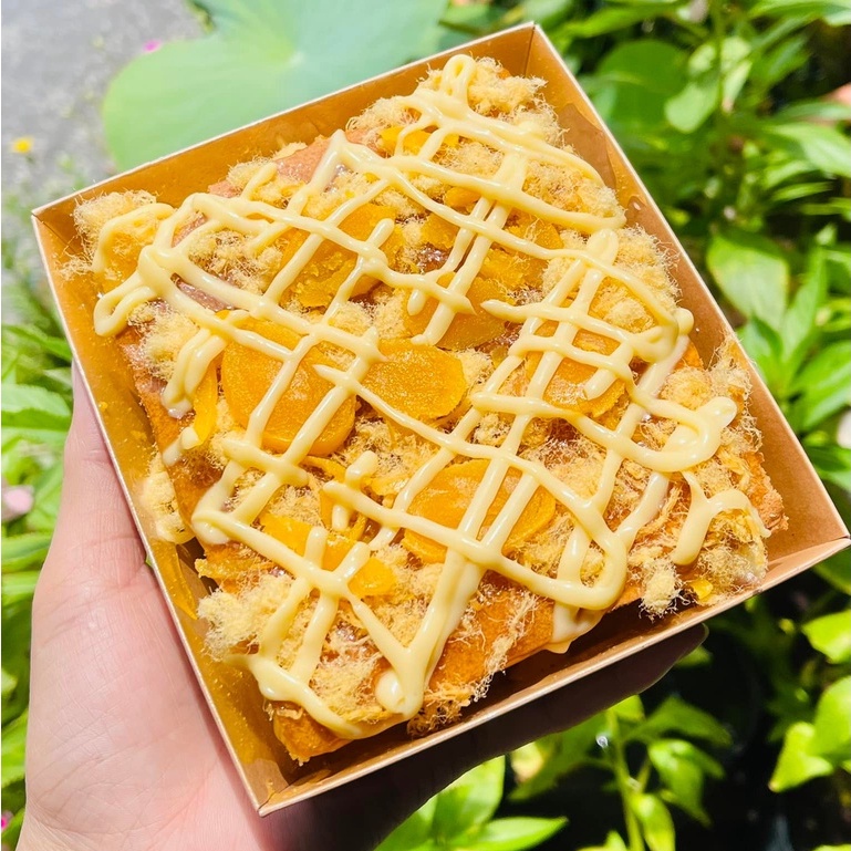 Hộp Giấy Vuông Màu Màu Kraft Nâu Đựng Bánh Nắp Nhựa Trong