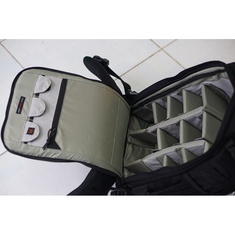 Balo máy ảnh Lowepro flipside 400 AW.