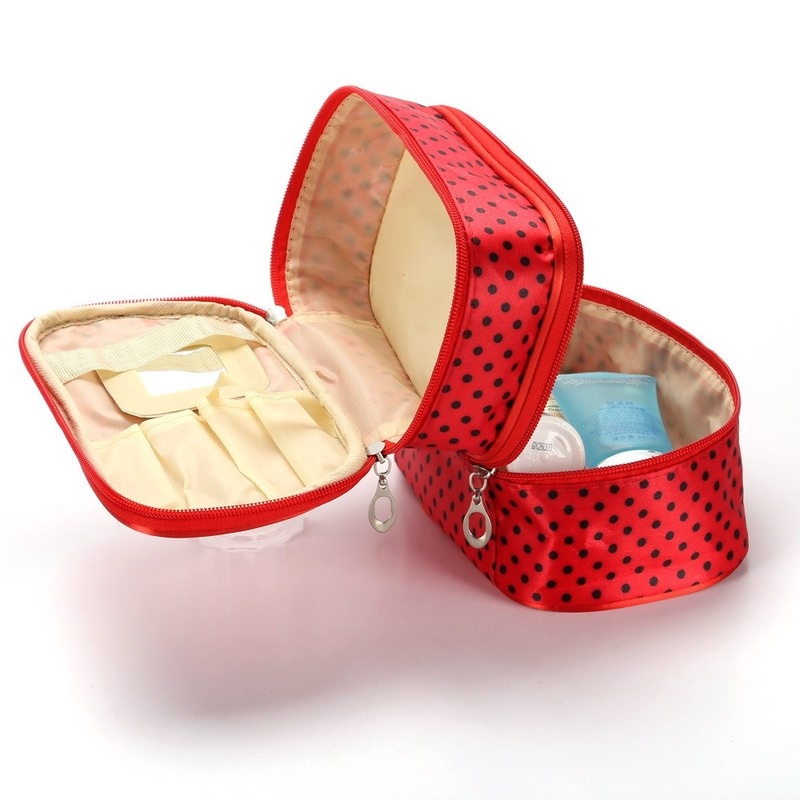 Túi Đựng Mỹ Phẩm Du Lịch Chấm Bi Thời Trang
