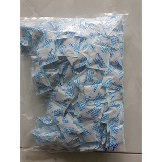Bịch 1kg gói hút ẩm thực phẩm, khô gà, đồ ăn vặt Clay loại 10 gram bao bì OPP