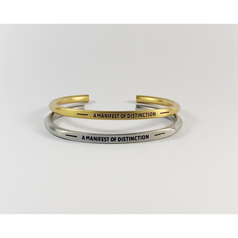 Vòng tay titan, cặp đôi cá tính