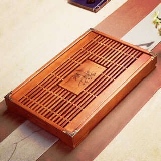 Khay gỗ bịt đồng góc.