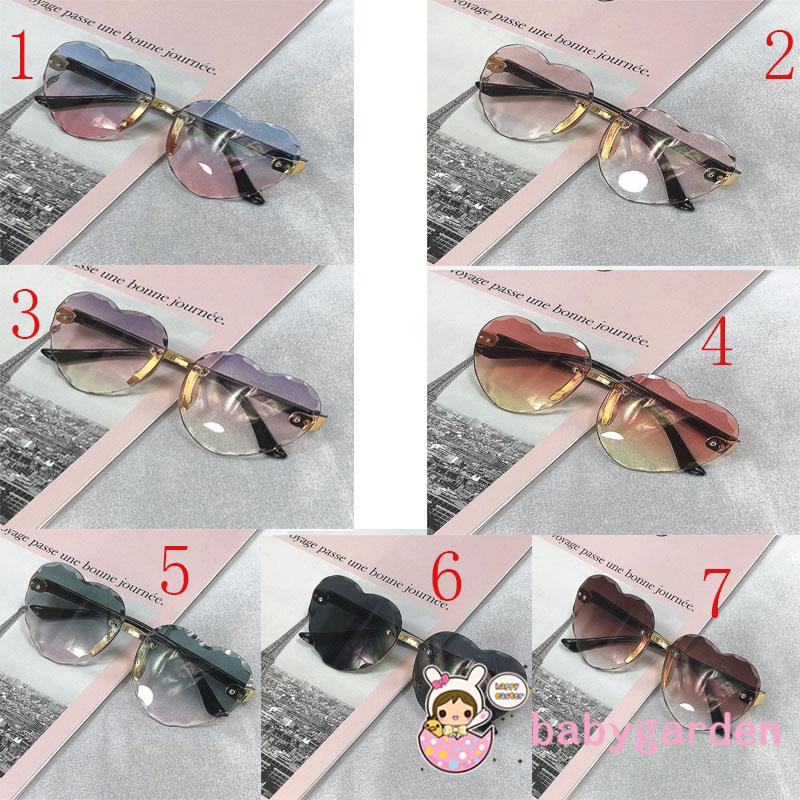 Kính Mát Mặt Hình Trái Tim Chống Tia Uv Cho Bé