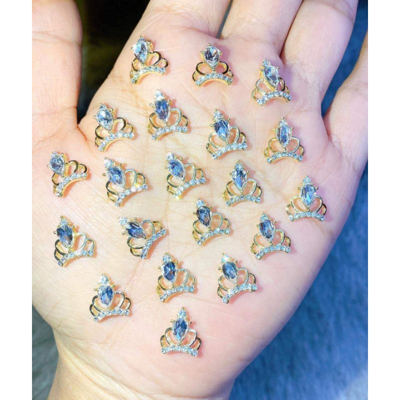 charm nail cao cấp / charm vương miện