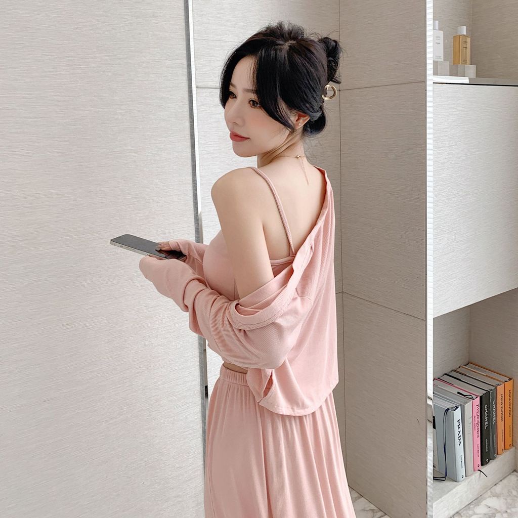 Bộ Đồ Ngủ 3 Món Tay Dài Thời Trang Thu Đông Chất Lượng Cao Mới