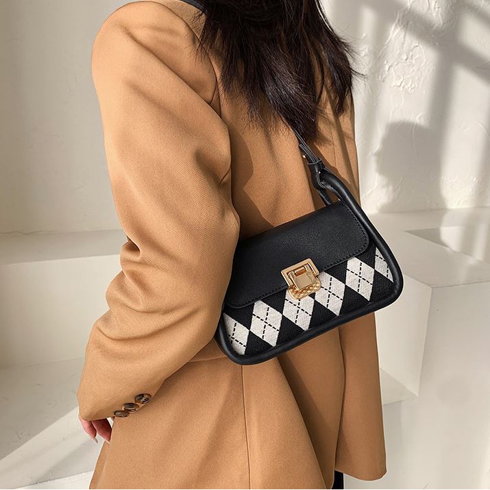 Túi xách đeo chéo nữ giá rẻ đẹp đi chơi phong cách thời trang hàn quốc dễ thương cute TX238