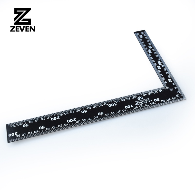 Thước Vuông Đo Góc Vuông 200*300mm Bằng Thép Màu Đen