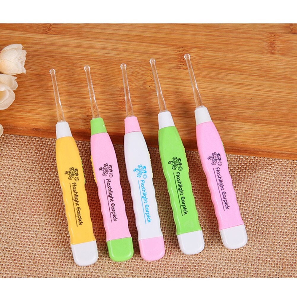 Dụng cụ lấy ráy tai cho bé có đèn soi tai,an toàn cho bé và gia đình