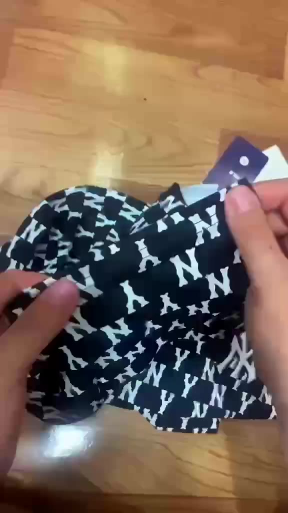 Áo thun MLB NY in hoạ tiết Monogram cao cấp, áo phông NY MLB nam nữ cực đẹp | BigBuy360 - bigbuy360.vn