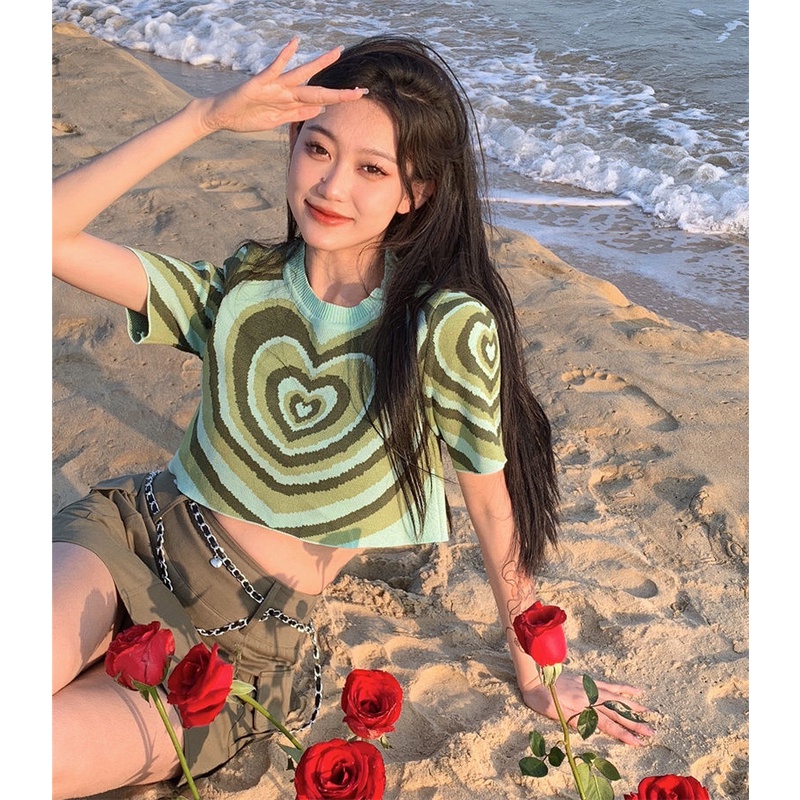 Áo Thun Dệt Kim Ngắn Tay Họa Tiết Trái Tim Phong Cách Âu Mỹ Cho Nữ