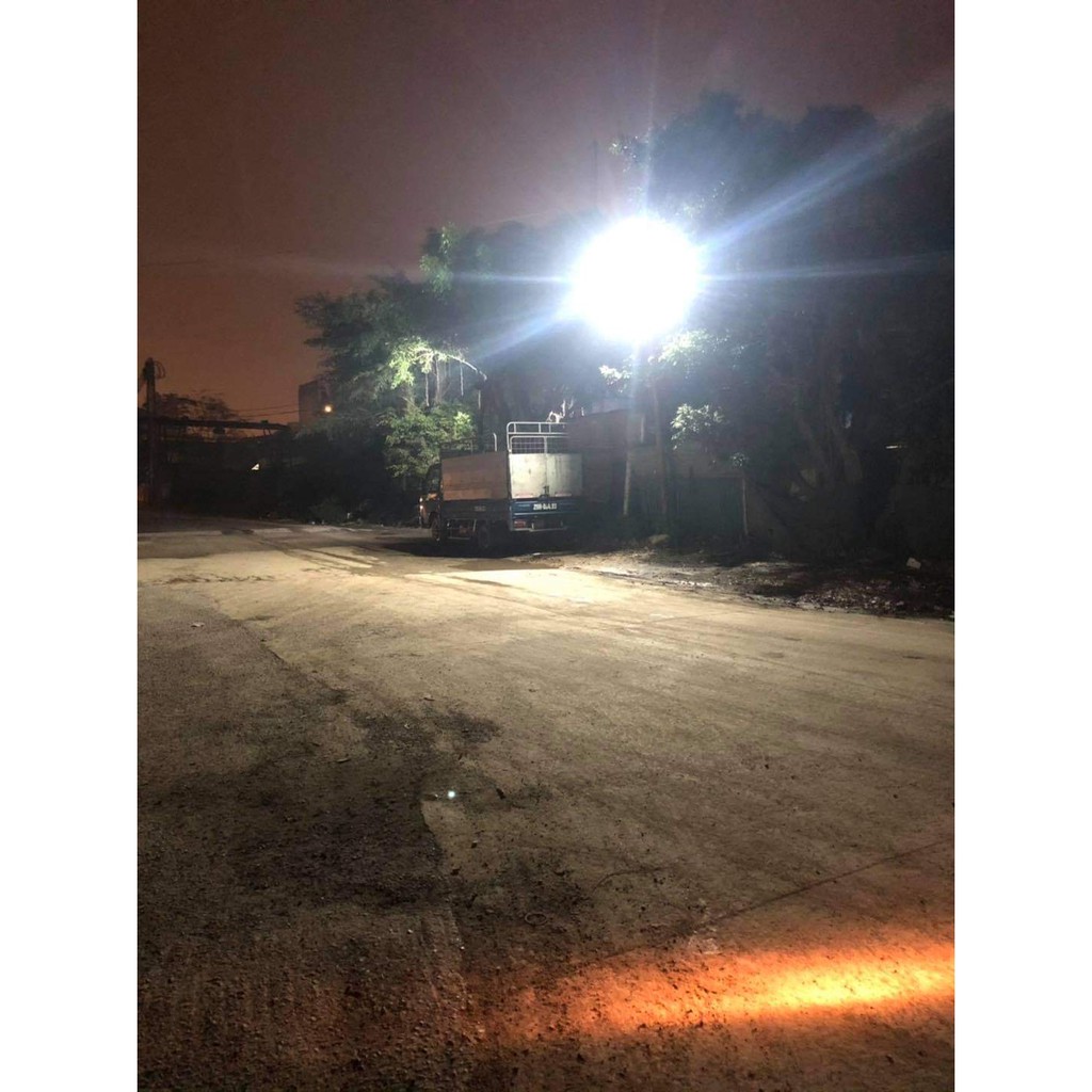 Đèn Năng Lượng Mặt Trời 200w ⚡️𝐅𝐑𝐄𝐄 𝐒𝐇𝐈𝐏⚡️ Đèn Năng Lượng Sạch, Cảm Biến Bật Tắt Tự Động, Điều Khiển Từ Xa