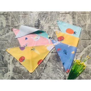 Set 10 yếm chéo vải nỉ lót lông cho bé