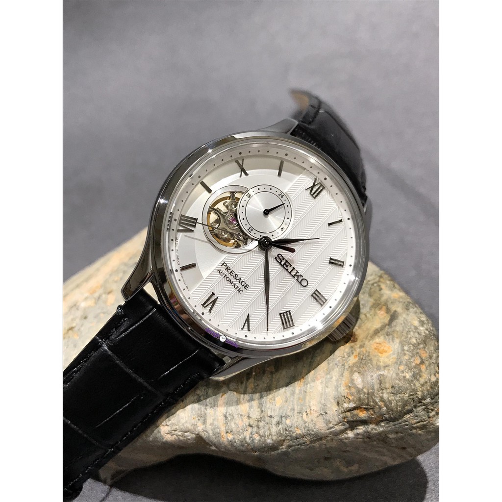 Đồng hồ nam Seiko Presage Zen Garden Automatic White Dial SSA379J1