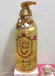 Sữa tắm cathy choo 24k thái lan