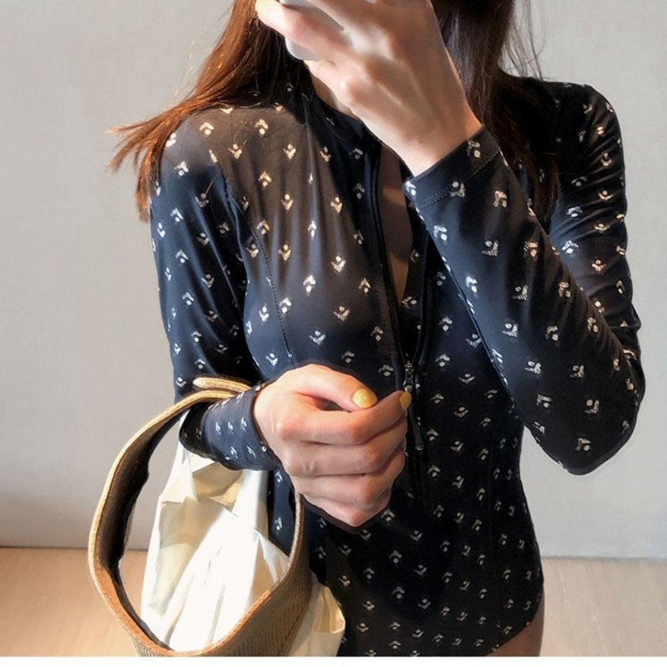 Bộ Đồ Bơi Một Mảnh Tay Dài Màu Đen Trơn Phong Cách Hàn Quốc Cho Nữ | BigBuy360 - bigbuy360.vn