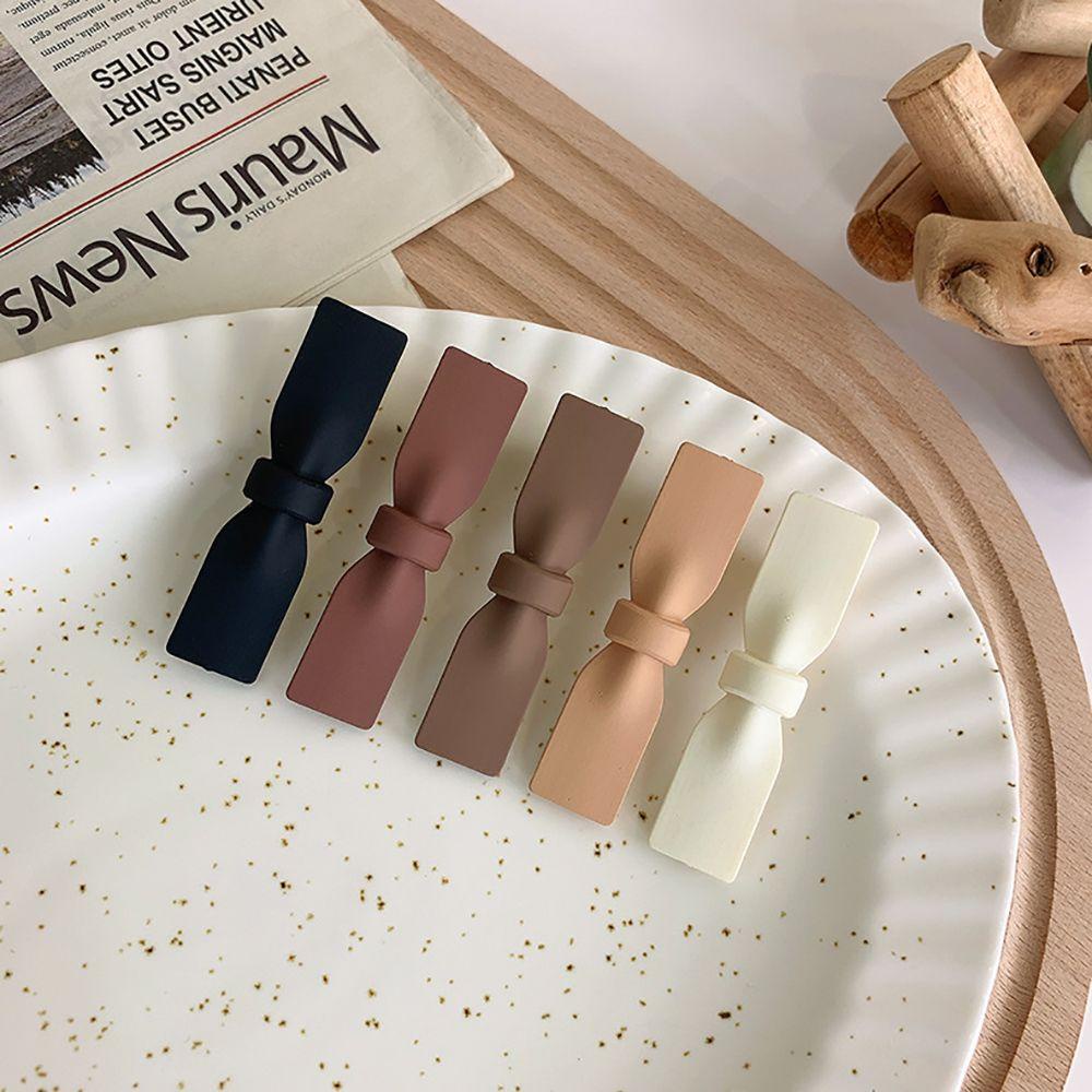 Kẹp Tóc Hình Nơ Bằng Acrylic Đơn Giản Cho Nữ
