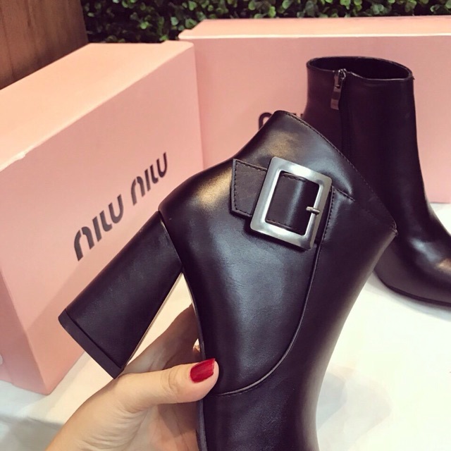 Boot cổ ngắn