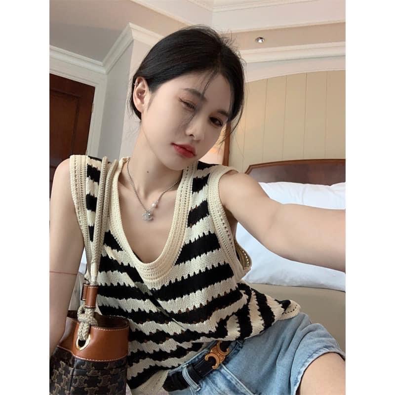 Áo len ba lỗ nữ họa tiết kẻ ngang phong cách Hàn Quốc form rộng