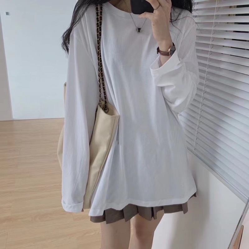 Áo phông dài tay phong cách đơn giản - Áo thun suông dáng rộng | BigBuy360 - bigbuy360.vn