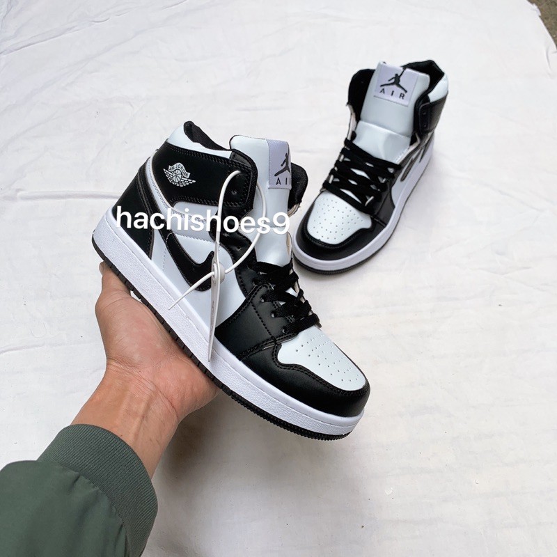 Tặng bill,tất,hộp,dây.Giày thể thao hoạ tiết nam nữ | BigBuy360 - bigbuy360.vn