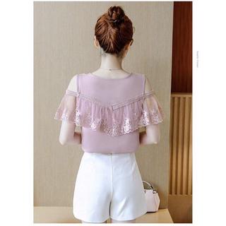 Hở vai pha ren cực xinh iu