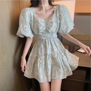 Váy Quảng Châu tay bồng
