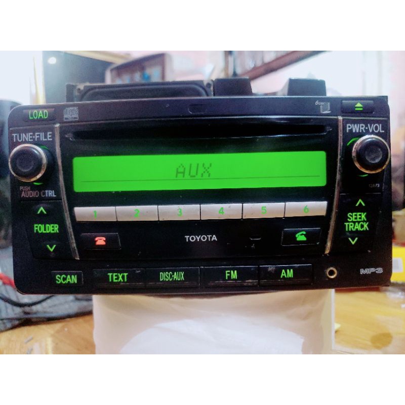 Đầu cd 6 disk aux bluetooth usb tháo xe toyota hilux 2005 06 .....2015