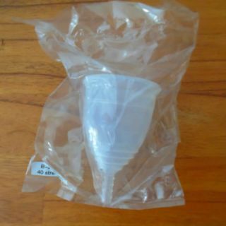 Cốc nguyệt san Yuuki Cup