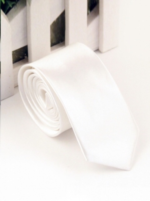 Cà vạt bản nhỏ 5cm kiểu Hàn Quốc