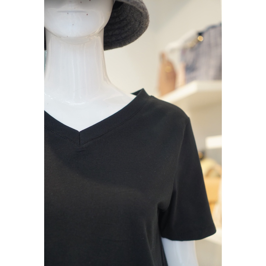 Áo Thun Cotton Cổ Tim 099