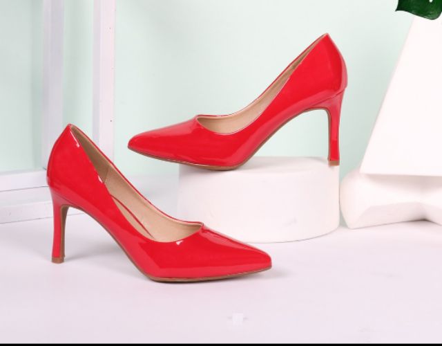 Giày Cao Gót Basic/ Cơ Bản Màu Đỏ Tươi Size 35 Form Chuẩn