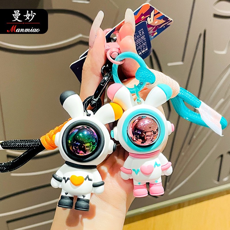 Siêu Phẩm Hot - Móc Khóa Bé Thỏ Phi Hành Gia Cá Tính