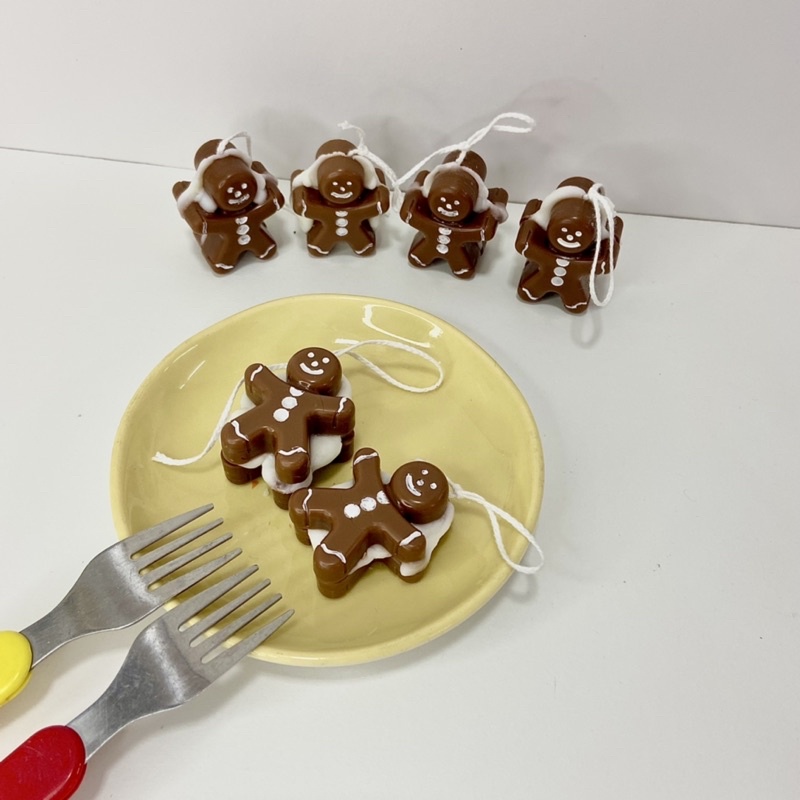 Nến thơm handmade hình bánh quy giáng sinh