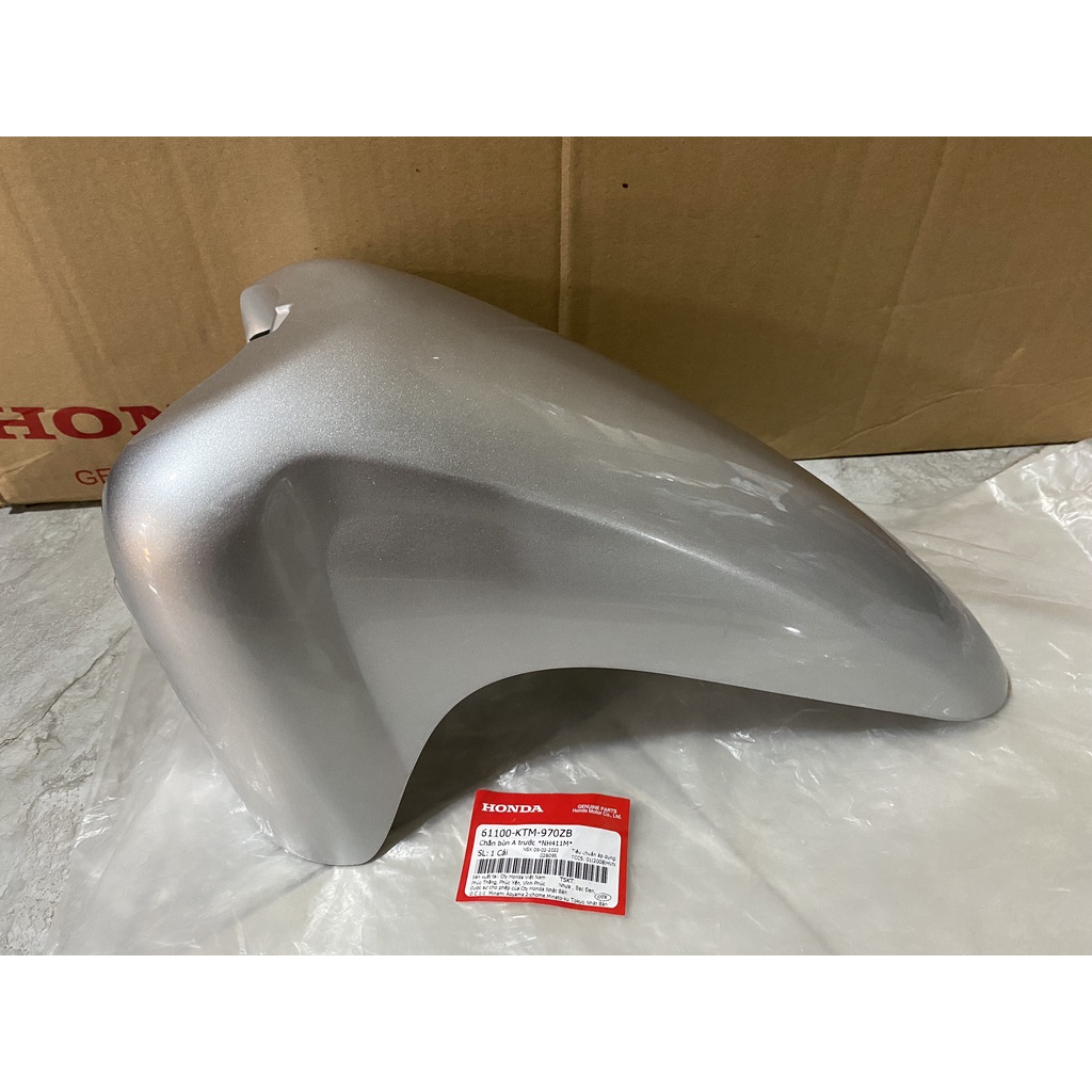 Chắn bùn A trước - dè trước HONDA FUTURE Neo năm 2005-2006-2008 màu Bạc. 61100KTM970ZB