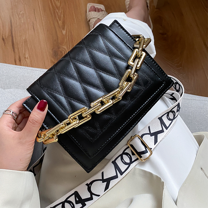 Túi Đeo Chéo Phối Dây Xích Thời Trang Dành Cho Nữ